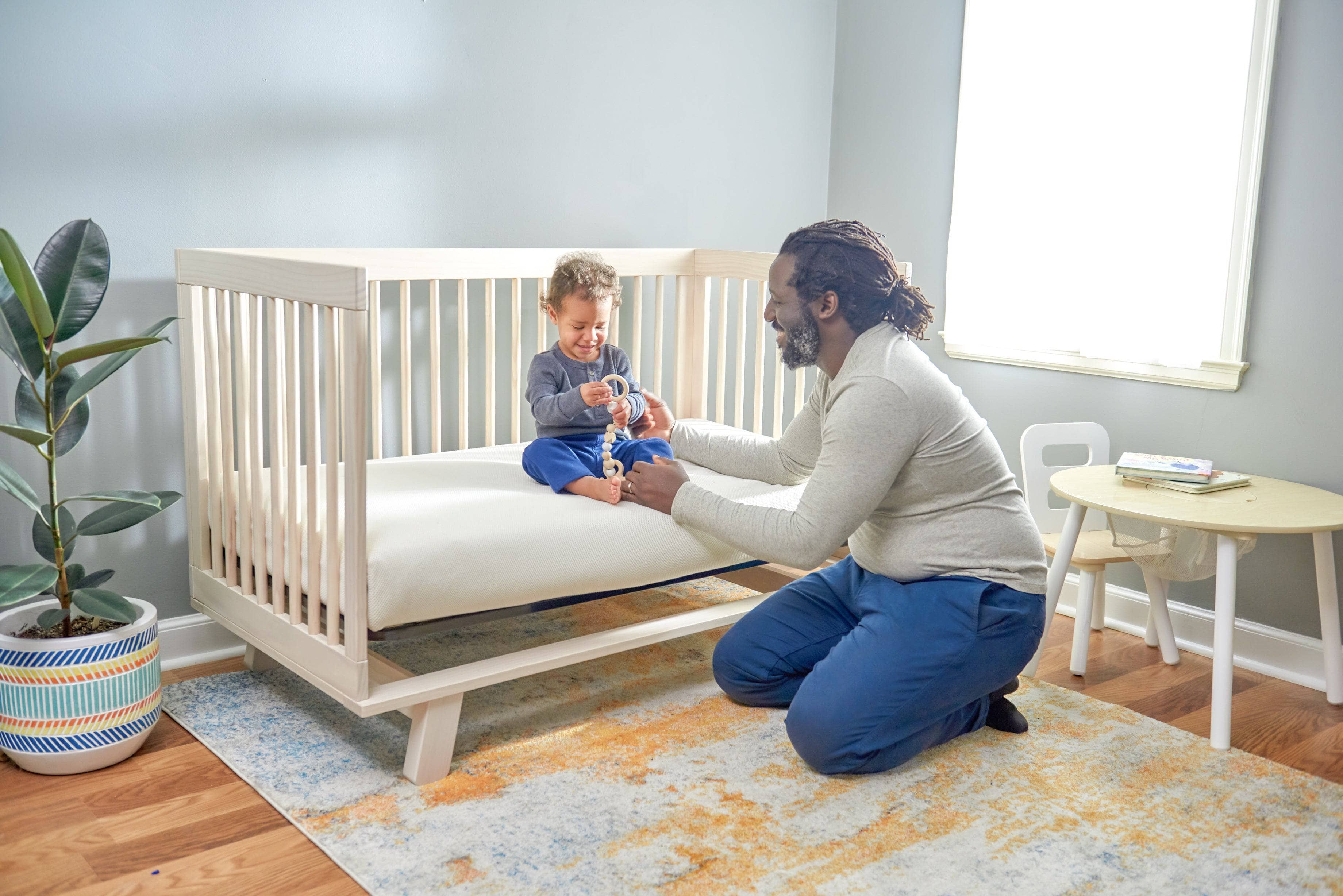 Naturepedic Organic Breathable Lightweight 2-Stage Crib Mattress - Image 5