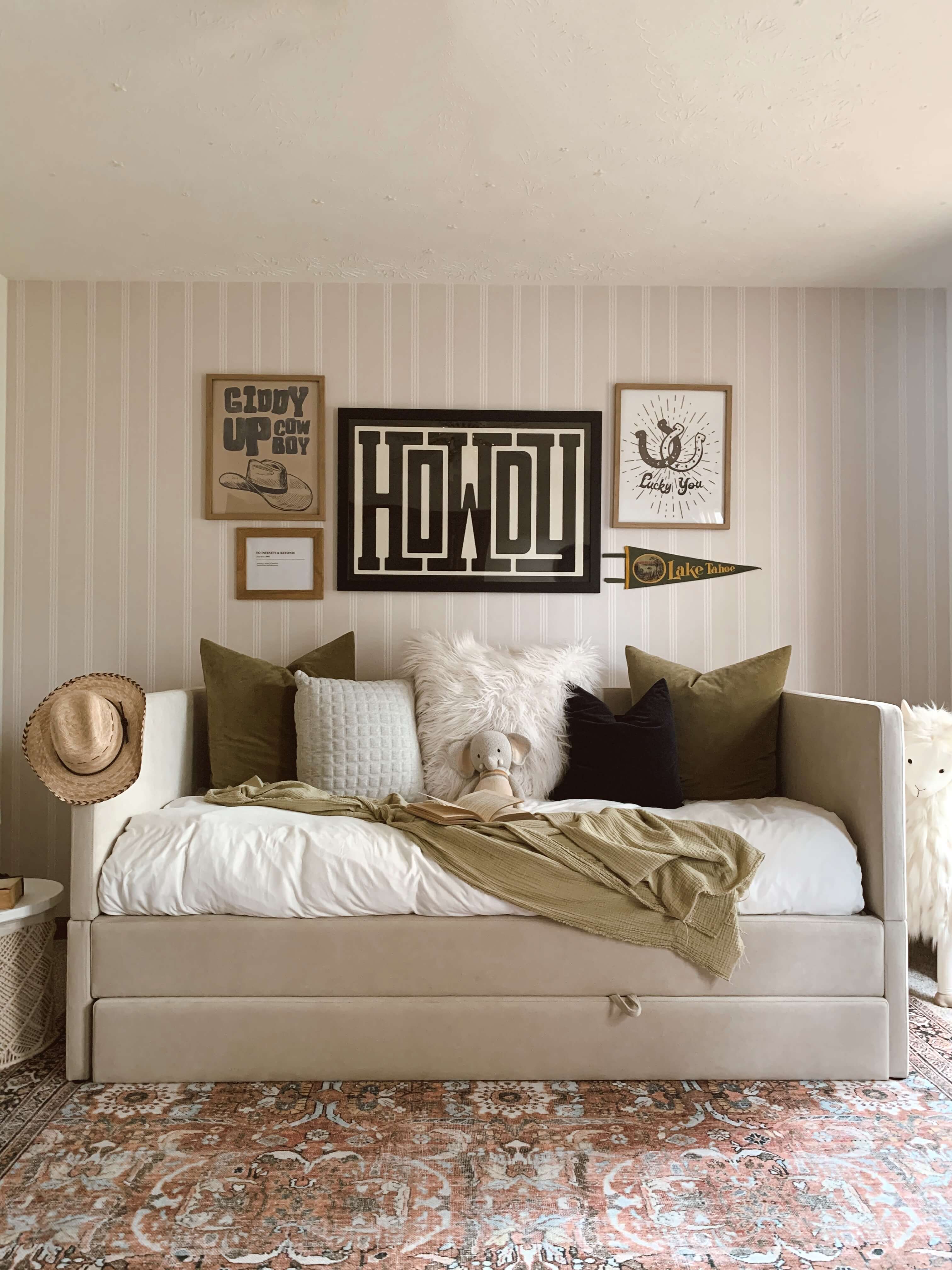 The Daybed - Image 25