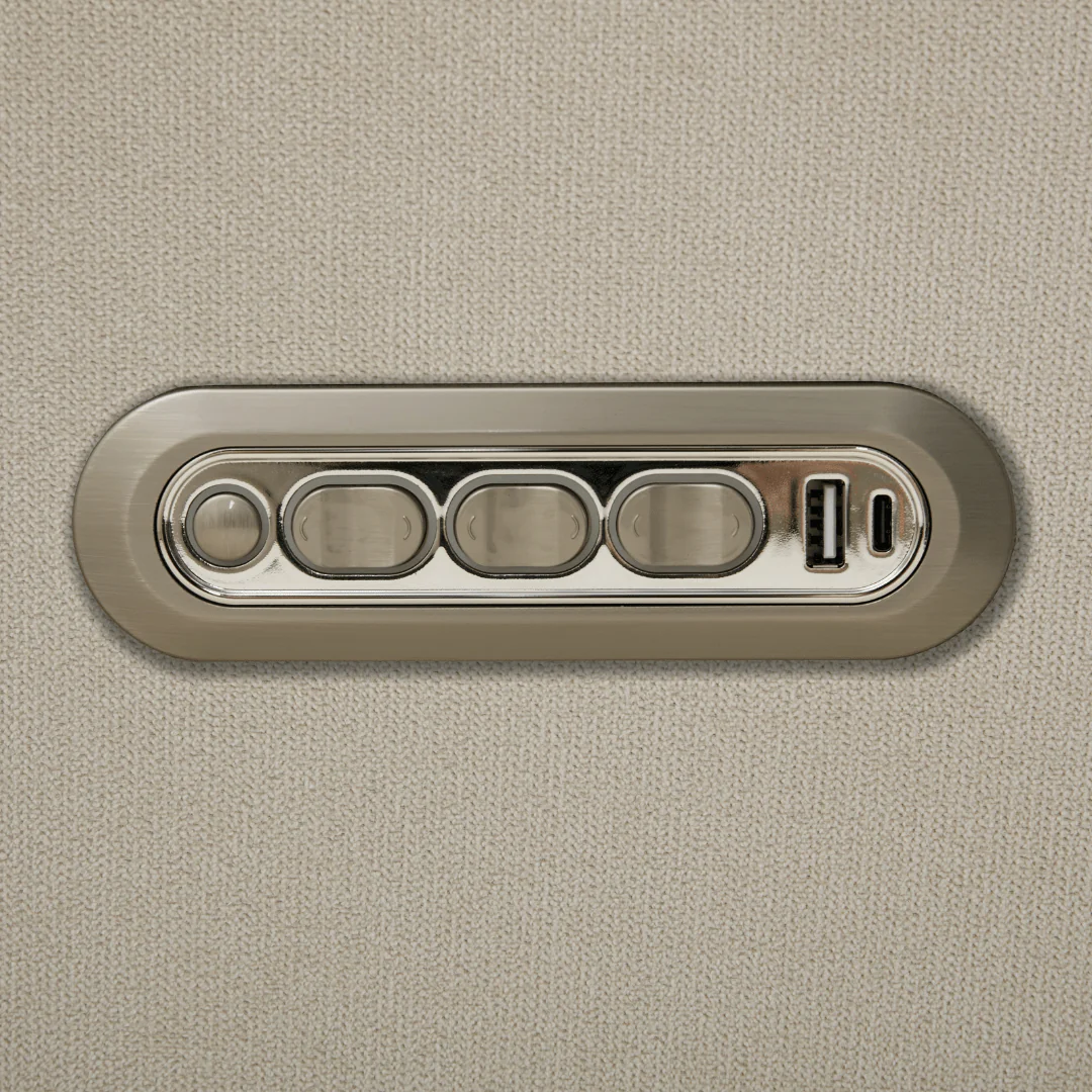 The Charleston Wingback Plus - Image 14