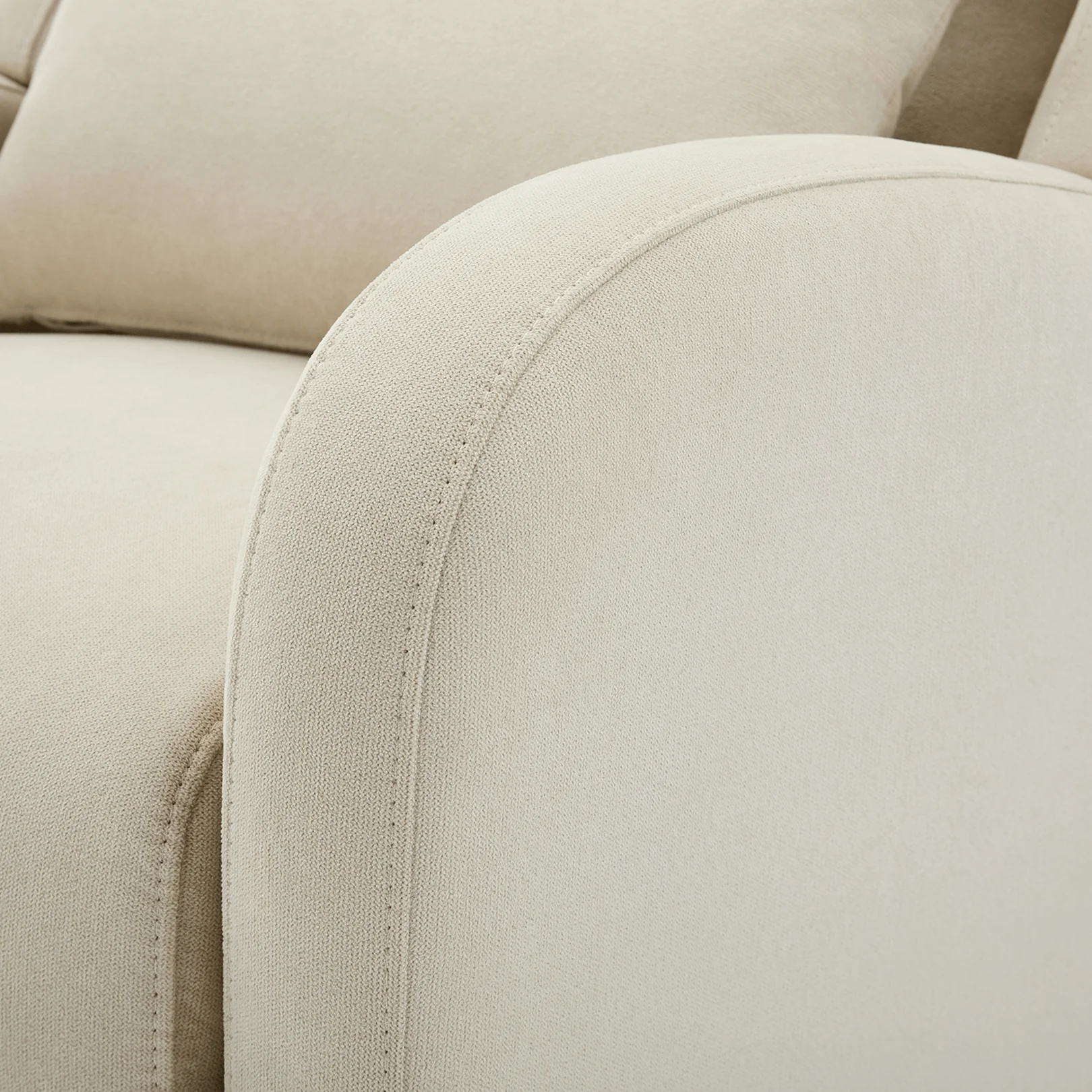 The Charleston Wingback Plus - Image 7